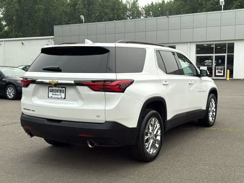 Used 2022 Chevrolet Traverse LT AWD/4WD image 6