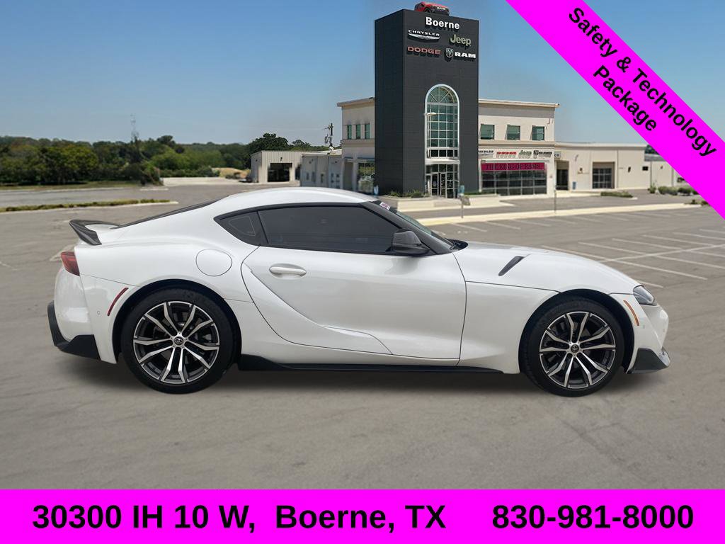 Used 2021 Toyota Supra w/ Safety & Technology Package RWD image 2