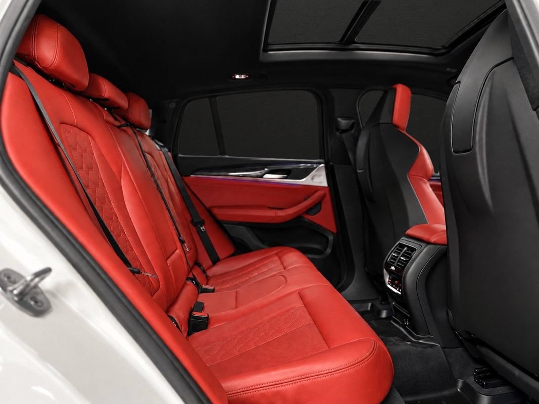 Used 2020 BMW X4 M w/ Premium Package Enhanced AWD/4WD image 23