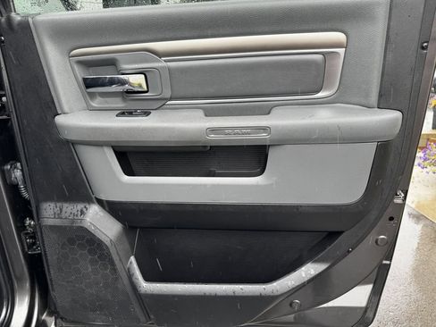 Used 2017 RAM 2500 Big Horn AWD/4WD image 33