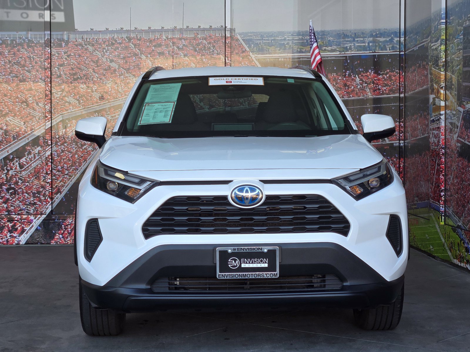 Certified 2024 Toyota RAV4 LE AWD/4WD image 3