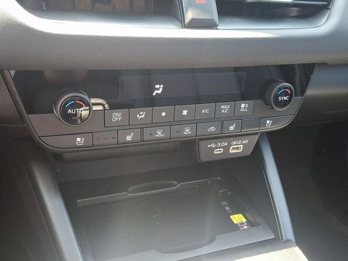 New 2026 Subaru Outback Touring XT AWD/4WD image 17
