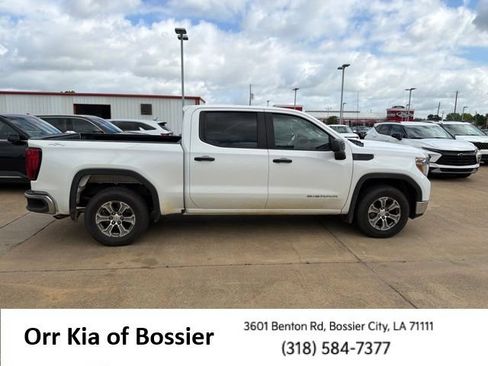 Used 2021 GMC Sierra 1500 4x4 Crew Cab w/ Sierra Value Package image 7