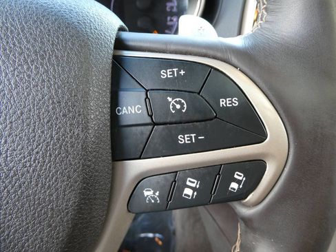 Used 2014 Jeep Grand Cherokee Summit AWD/4WD image 14