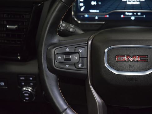 Used 2025 GMC Sierra 2500 AT4 w/ AT4 Premium Plus Package AWD/4WD image 38