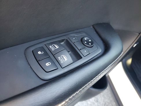 Used 2019 Dodge Challenger SRT Hellcat w/ Laguna Leather Package image 11