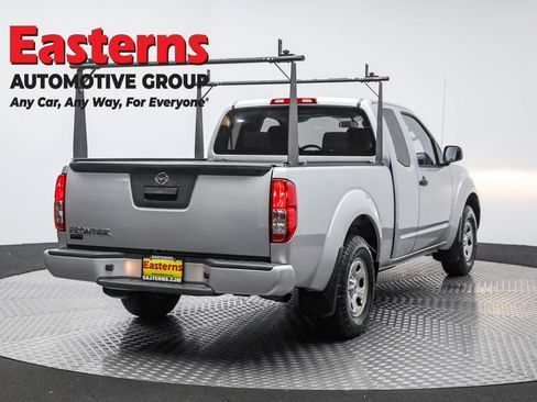 Used 2019 Nissan Frontier S image 5