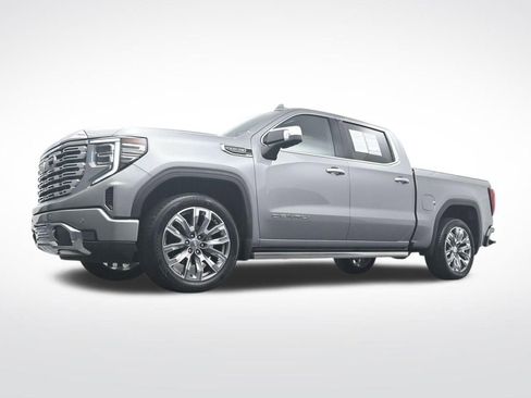 Used 2024 GMC Sierra 1500 Denali w/ Denali Reserve Package AWD/4WD image 32