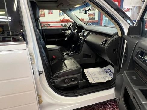 Used 2019 Ford Flex SEL w/ Equipment Group 202A AWD/4WD image 10