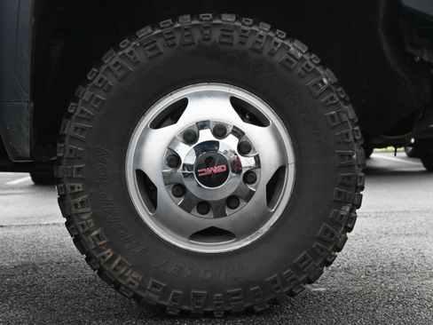 Used 2021 GMC Sierra 3500 SLT w/ SLT Convenience Package image 13