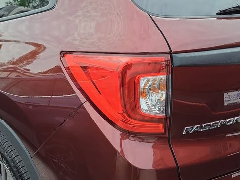 Used 2021 Honda Passport EX-L image 10