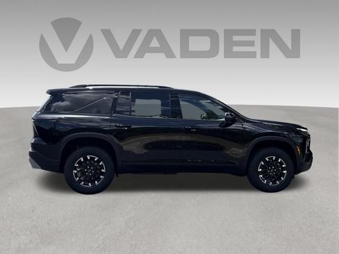 New 2026 Chevrolet Traverse Z71 w/ Enhanced Driving Package AWD/4WD image 10
