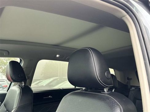 Certified 2021 Volkswagen Atlas SE w/ Panoramic Sunroof Package image 14