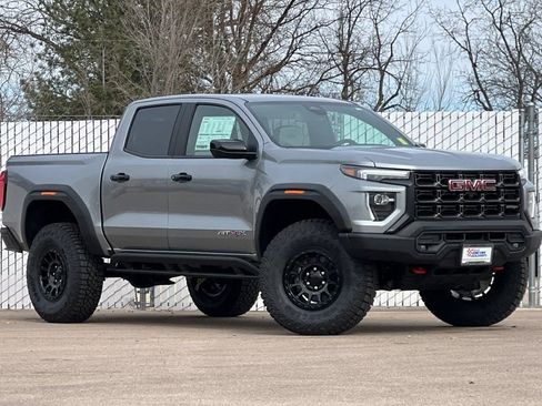 New 2026 GMC Canyon AT4X w/ AT4X AEV Edition AWD/4WD image 2