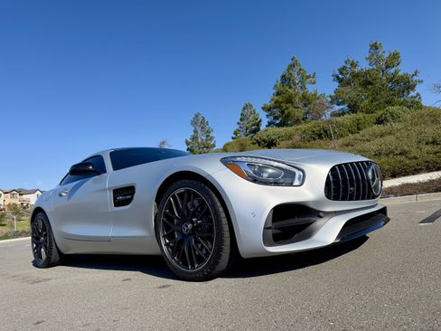Used 2018 Mercedes-Benz AMG GT Coupe image 11