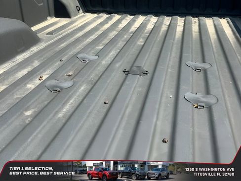 Used 2022 GMC Sierra 2500 SLT w/ SLT Premium Package AWD/4WD image 23