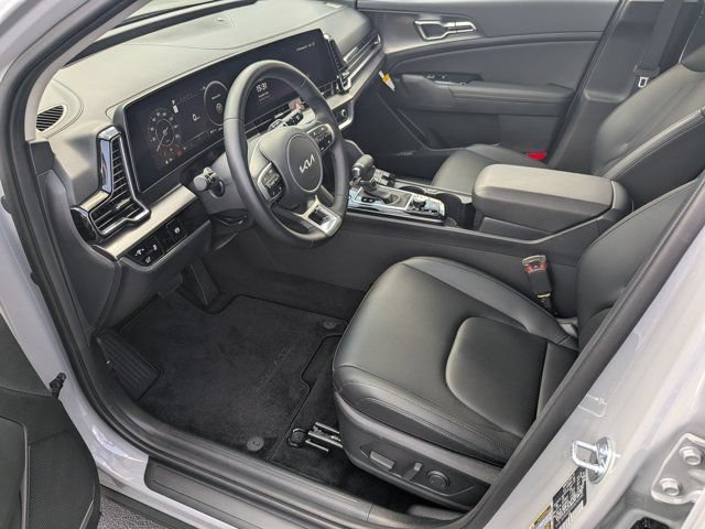 Used 2025 Kia Sportage SX FWD image 9