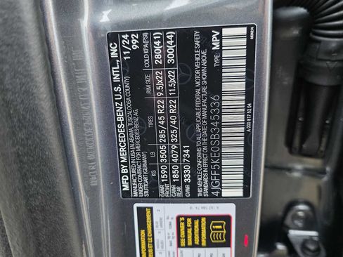 Certified 2025 Mercedes-Benz GLS 450 4MATIC image 20