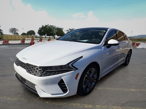 Certified 2022 Kia K5 EX w/ EX Premium Package FWD image 5