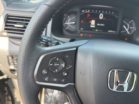 Used 2023 Honda Passport TrailSport image 30