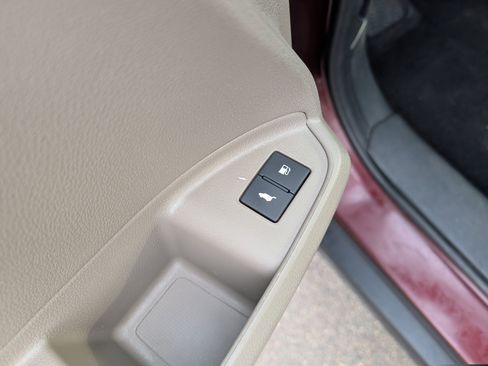 Used 2018 Honda Pilot Touring image 26