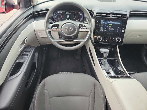 Used 2023 Hyundai Tucson SEL image 11