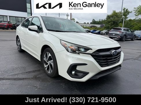Used 2024 Subaru Legacy Premium AWD/4WD image 7