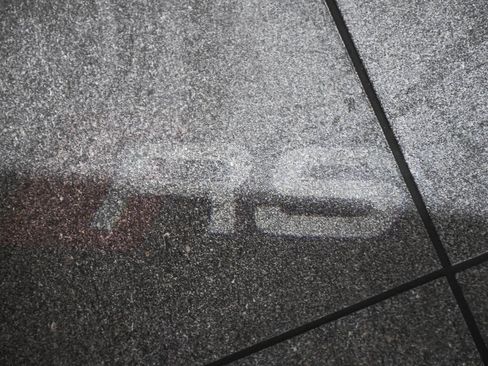 Used 2023 Audi RS 7 Sportback w/ Black Optic Package image 28