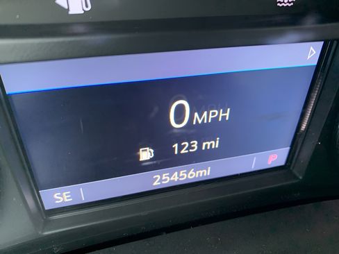 Used 2024 Buick Enclave Essence w/ Trailering Package, 5000 lbs. image 14