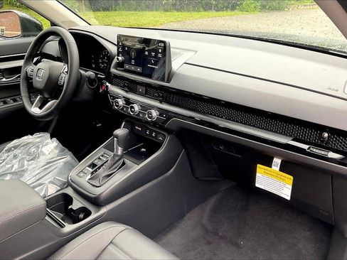 New 2026 Honda CR-V EX-L image 10