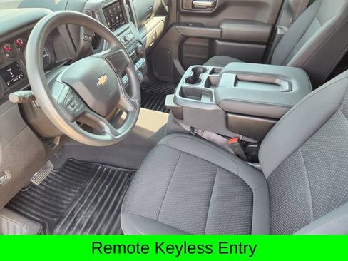 Used 2022 Chevrolet Silverado 1500 Custom RWD image 13