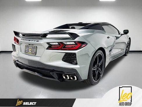 Used 2022 Chevrolet Corvette Stingray Preferred Conv w/ Z51 Performance Package RWD image 9