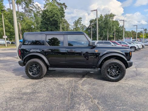 Used 2026 Ford Bronco Badlands AWD/4WD image 3