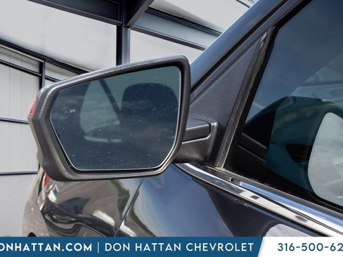Used 2020 Chevrolet Equinox LT FWD image 27