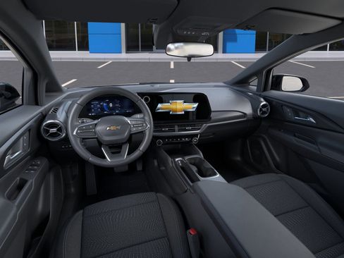 New 2026 Chevrolet Equinox EV LT w/ Comfort Package FWD image 48