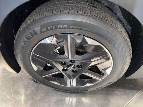 New 2025 Kia EV6 Light image 10