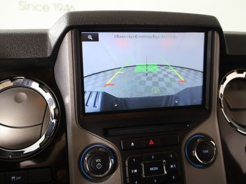 Used 2015 Ford F250 Platinum w/ FX4 Off-Road Package image 6