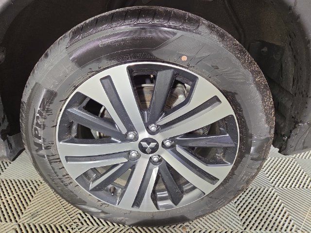 Used 2025 Mitsubishi Outlander Sport AWD image 12