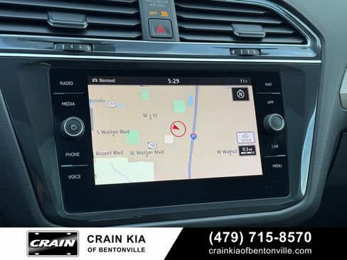Used 2019 Volkswagen Tiguan SEL image 16
