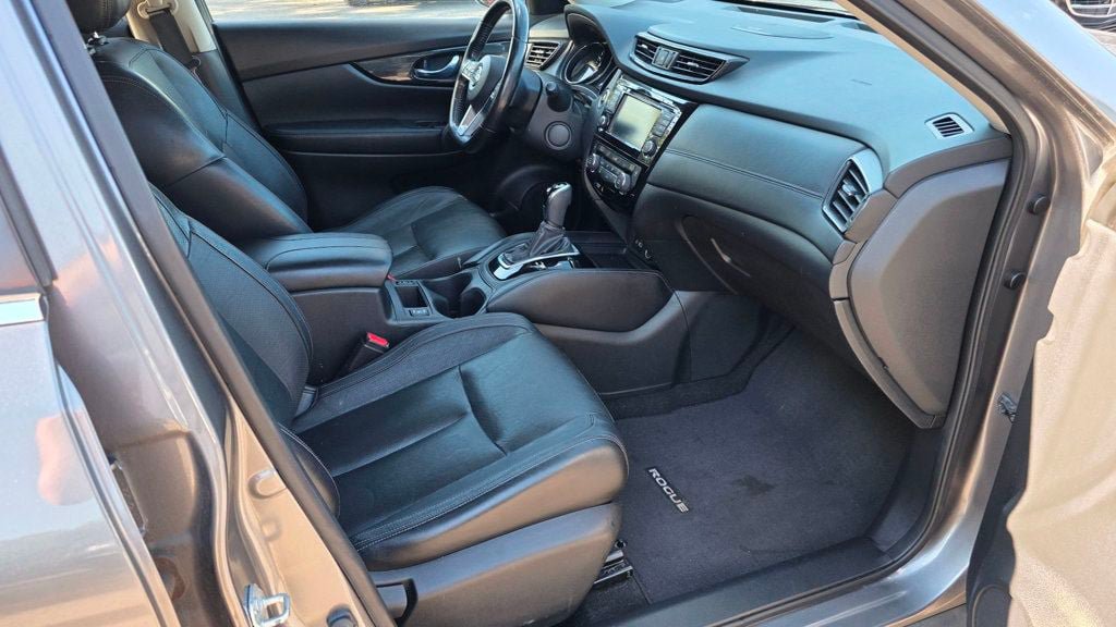 Used 2018 Nissan Rogue SL AWD/4WD image 26