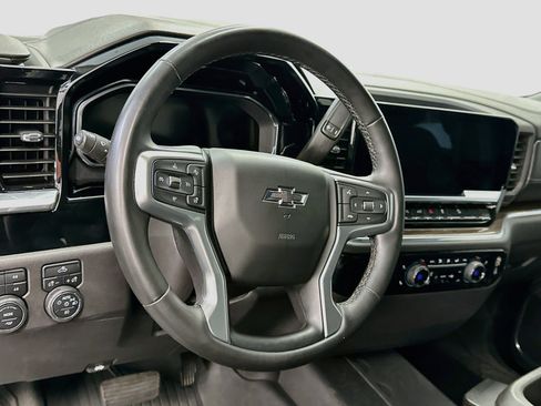Used 2023 Chevrolet Silverado 1500 LT Trail Boss w/ Protection Package AWD/4WD image 18