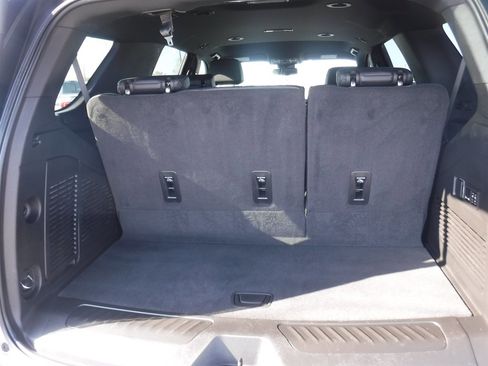 Used 2024 Chevrolet Tahoe LT w/ Luxury Package image 12