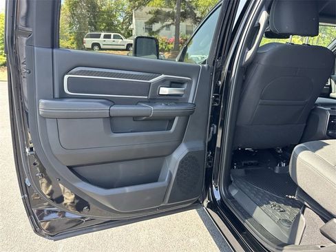 New 2025 RAM 2500 Big Horn image 19