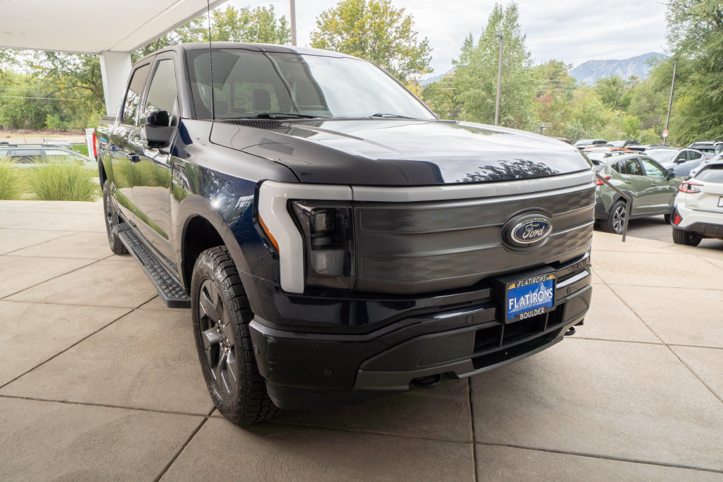 Used 2023 Ford F150 Lightning Lariat AWD/4WD image 2