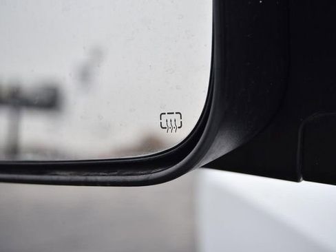 Used 2023 RAM 1500 Classic SLT w/ Trailer & Traction Group image 10