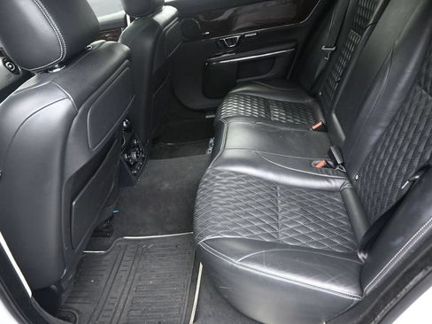 Used 2016 Jaguar XJ L Portfolio RWD image 14