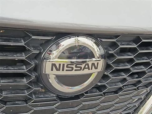 Used 2020 Nissan Altima 2.5 SR w/ Premium Package image 11