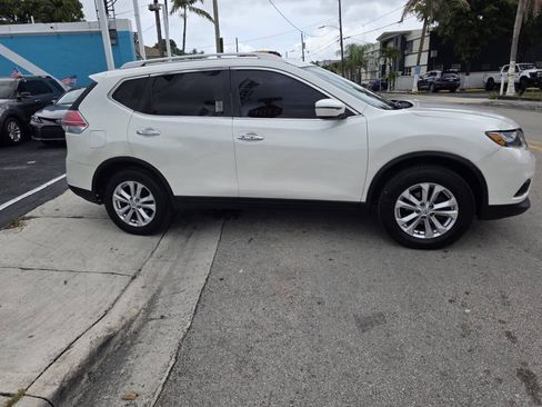 Used 2016 Nissan Rogue SV AWD/4WD image 6