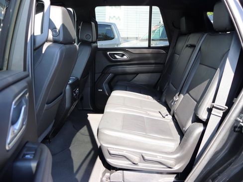 Used 2024 Chevrolet Tahoe LT AWD/4WD image 12