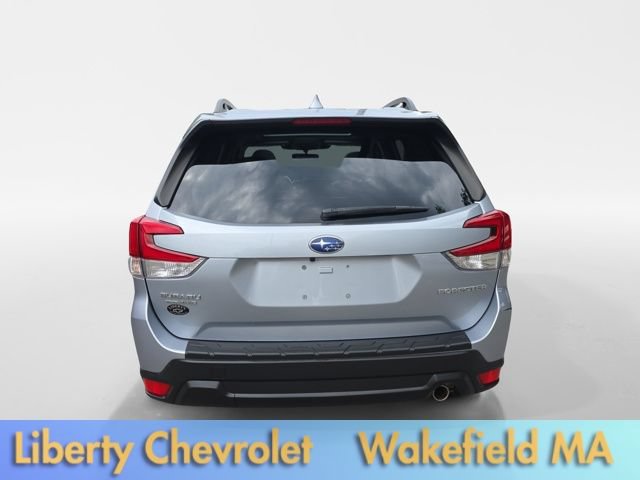 Used 2022 Subaru Forester Limited AWD/4WD image 6